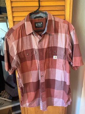 Carhartt Men's Short-Sleeve Plaid Button-Down Shirt in Rust and Maroon